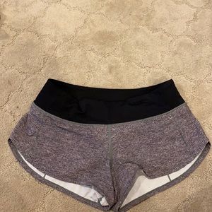 Lululemon Speed Up shorts size 4 2.5”
